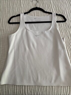 Nike Form cream Tank Top with Silver Swoosh